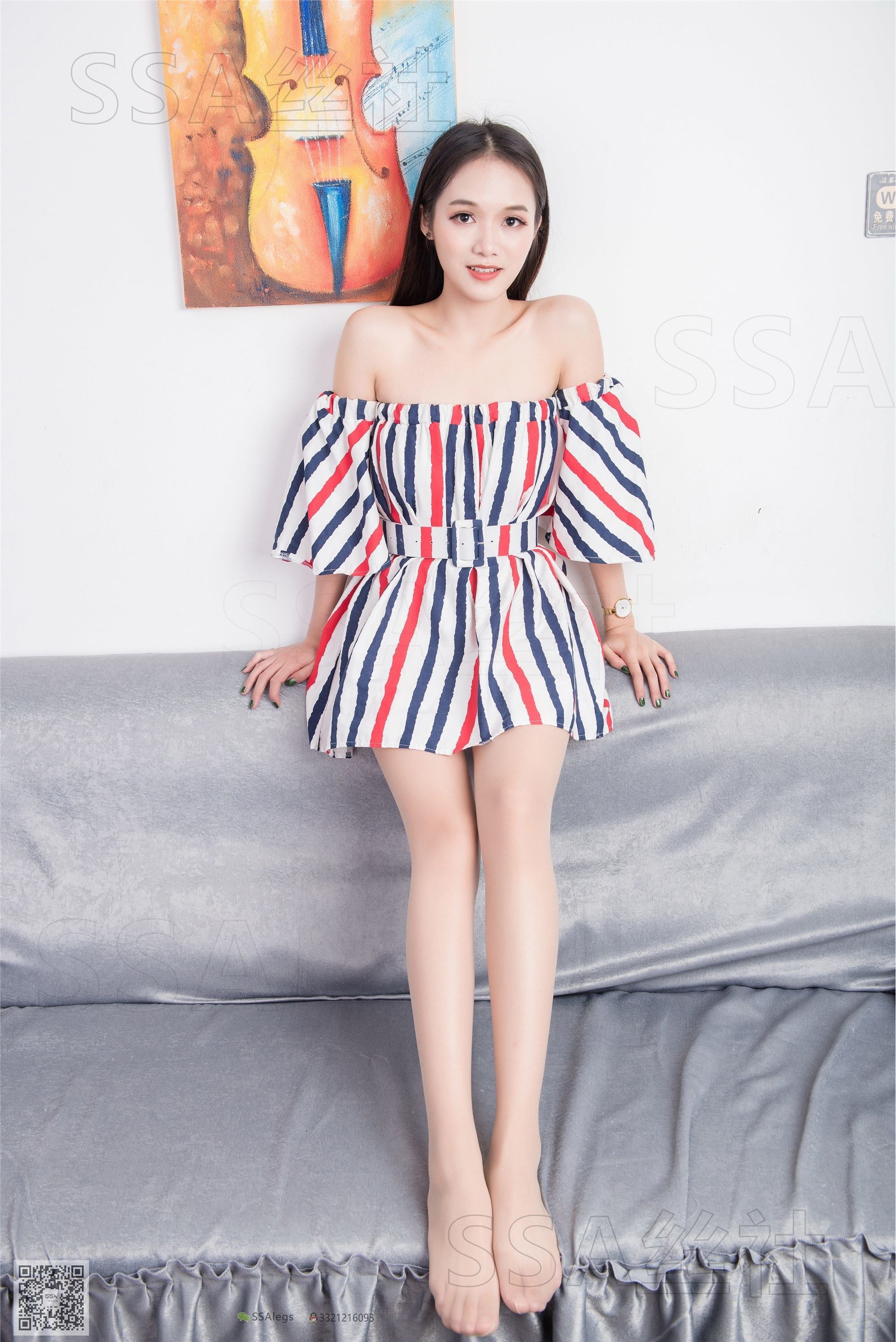 SSA丝社 NO.048 女秘书兰兰沙发上的美腿肉丝特写